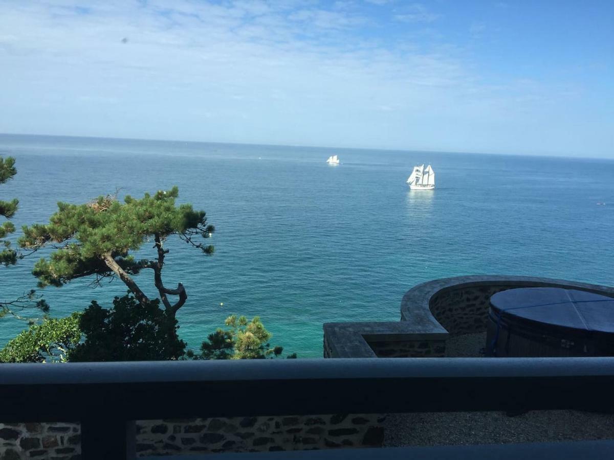Les Roches Grises, Luxueuse Villa Face Mer, 4Etoiles, Spa Et Jardin Panoramique, Societe La Clef Decamp Granville Exterior photo